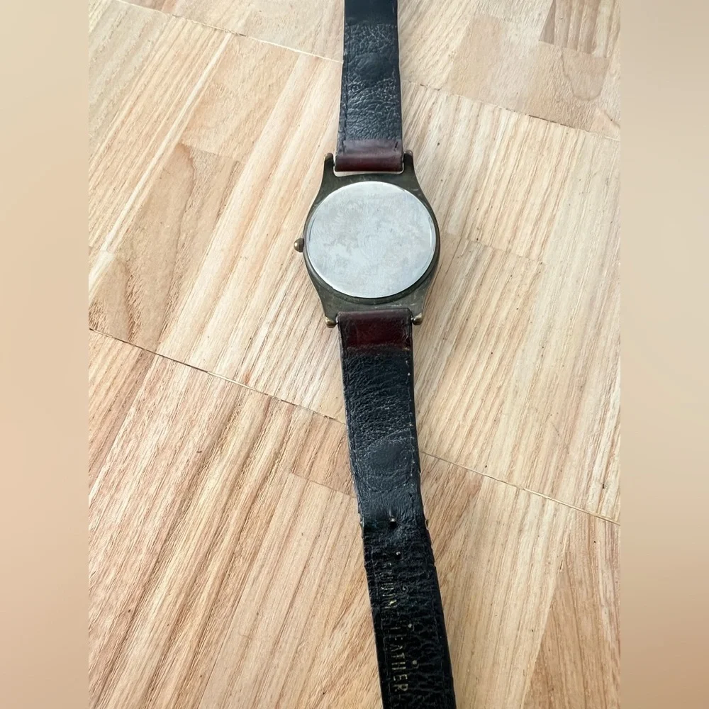 Vintage Warner Bros Taz Looney tunes watch NEW BATTERY